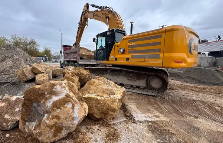 Excavation et transport de roches - Rive Nord