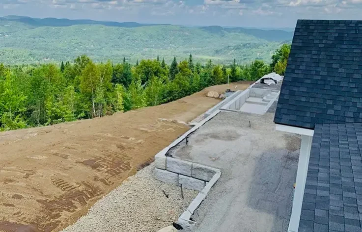 Nivellement de terrain résidentiel - Laurentides