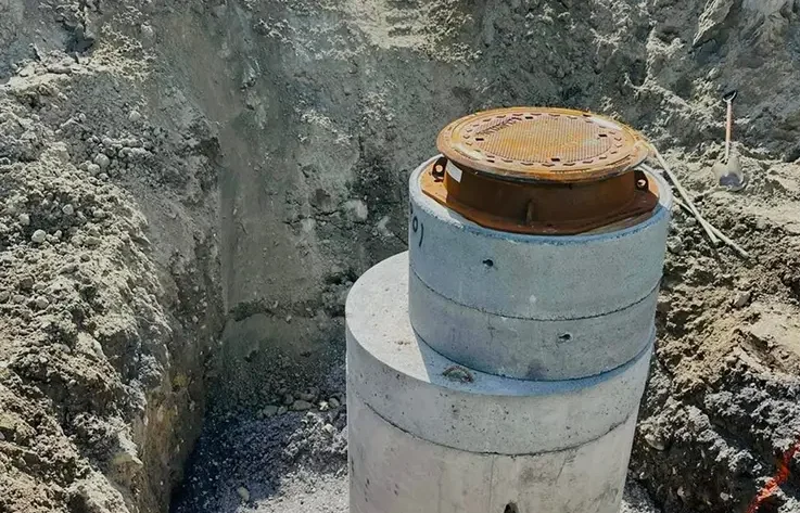 Excavation pour raccordement égoûts - Rive Nord