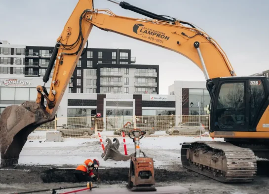 Travaux d’infrastructures souterraines en milieu commercial urbain - Excavation Rive-Nord